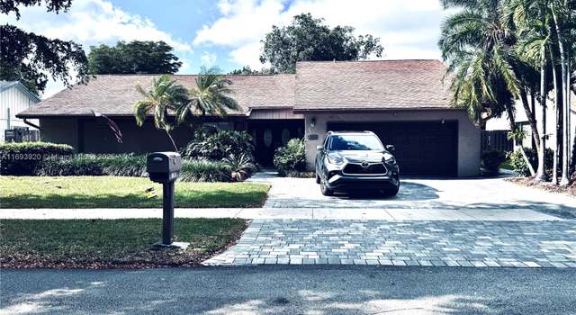 Photo of 11042 SW 129th Pl, Miami, FL 33186