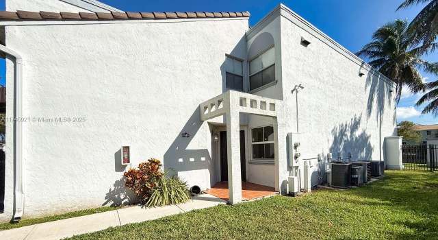 Photo of 4609 NW 97th Ct #1, Doral, FL 33178