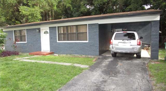 Photo of 1670 NE 146th St, Miami, FL 33181