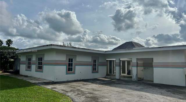 Photo of 13520 SW 28th St, Davie, FL 33330