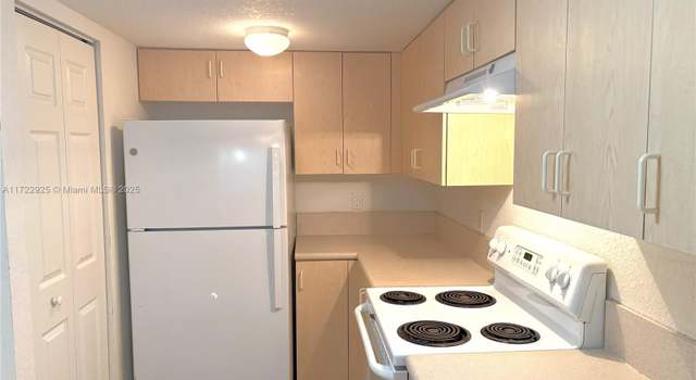 Photo of 3452 Cypress Trl Unit G-102, West Palm Beach, FL 33417