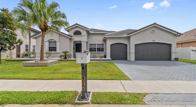 Photo of 1046 SW 159th Way, Pembroke Pines, FL 33027