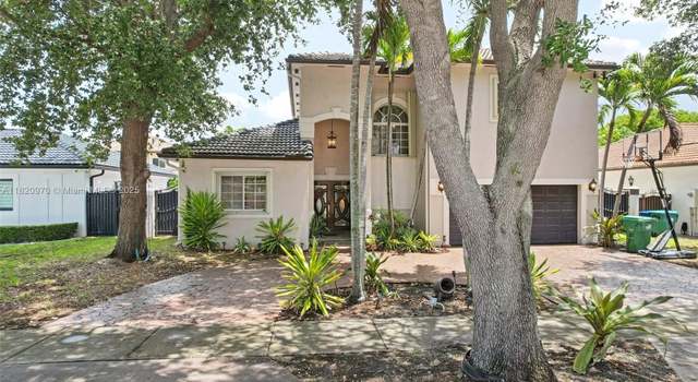 Photo of 8981 NW 166th Ter, Miami Lakes, FL 33018