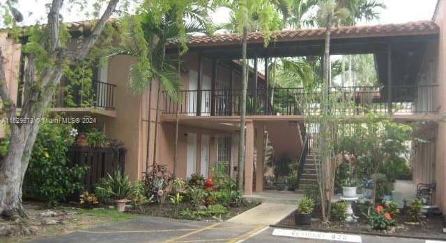 Photo of 10832 N Kendall Dr Unit U-4, Miami, FL 33176