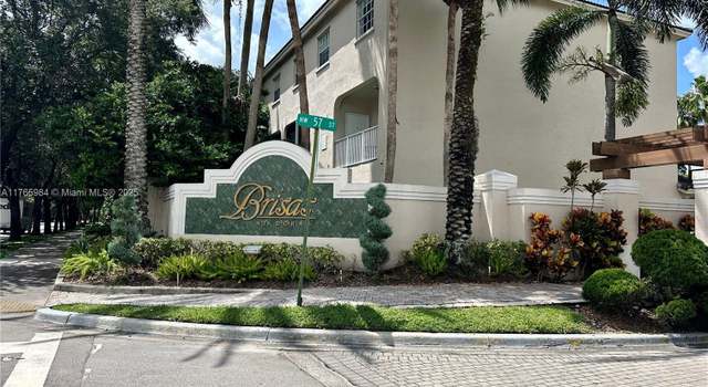 Photo of 5600 NW 114th Pl #211, Doral, FL 33178