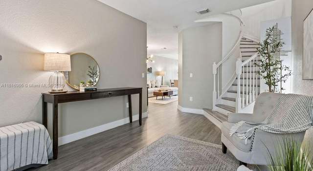 Photo of 3058 NW 103rd Path, Doral, FL 33172
