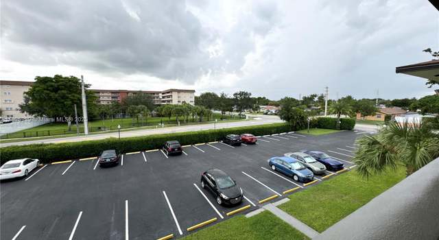 Photo of 5200 Washington St #207, Hollywood, FL 33021