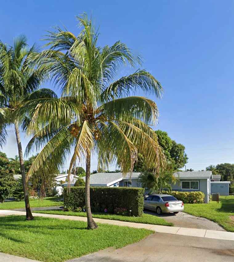 Photo of 3161 SW 20th St Fort Lauderdale, FL 33312