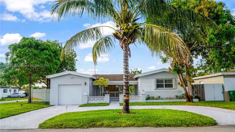 Photo of 7795 Granada Blvd Miramar, FL 33023