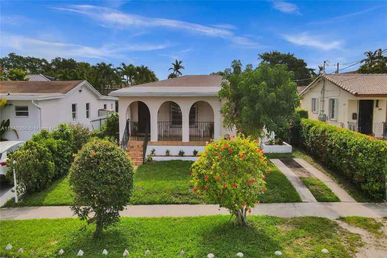 Photo of 105 NW 32nd Pl Miami, FL 33125