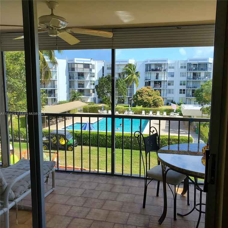 Photo of 6500 NW 2nd Ave #314 Boca Raton, FL 33487