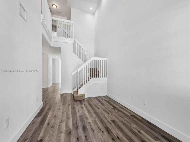 Photo of 1456 SE 26th Ave Homestead, FL 33035