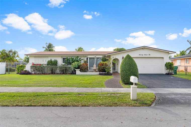 Photo of 7710 SW 142nd Ave Miami, FL 33183