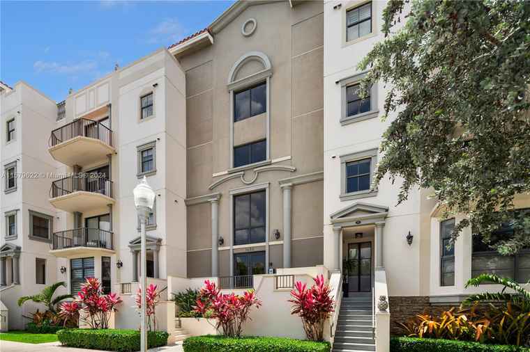 Photo of 1650 Galiano St #309 Coral Gables, FL 33134