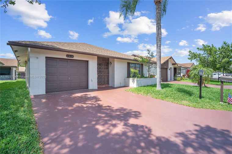 Photo of 2035 SW 15th Ct Deerfield Beach, FL 33442