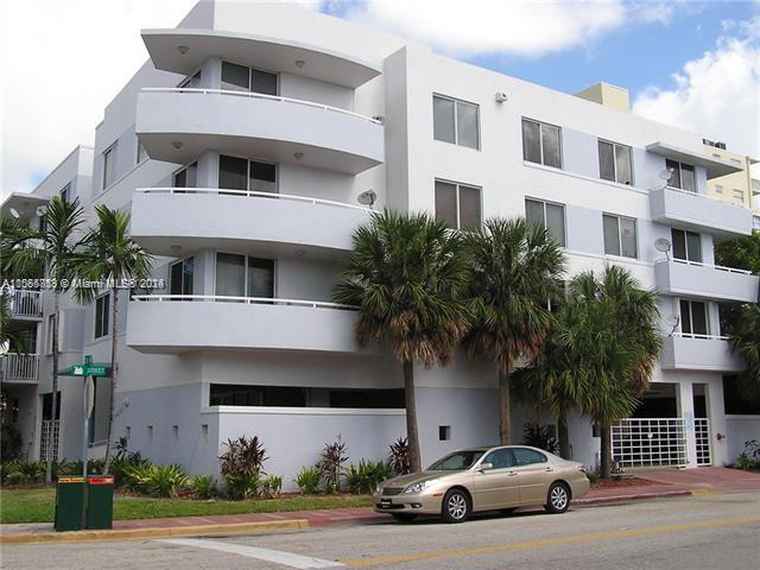 Photo of 7601 Dickens Ave #204 Miami Beach, FL 33141