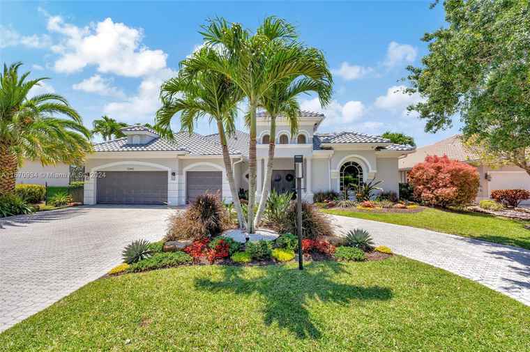 Photo of 12642 NW 68th Dr Parkland, FL 33076