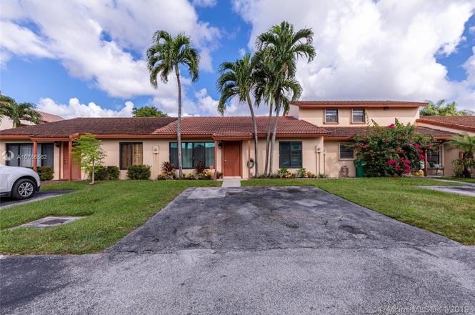 15027 SW 90th St, Miami, FL 33196 | MLS# A10766562 | Redfin