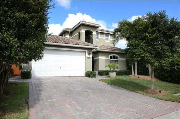 9035 Sw 160 Te Palmetto Bay Fl 33157 Mls A2194032 Redfin 9035 Sw 160 Te Palmetto Bay Fl 33157