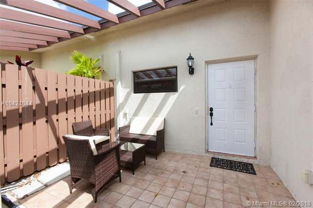 5411 Nw 61st Pl 5411 Tamarac Fl 33319 Mls A10424044 Redfin