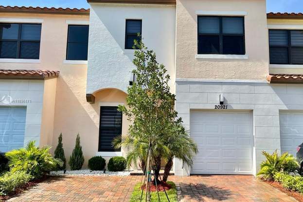 Landscaping - Pembroke Pines - Lawn Care - Pembroke Pines - Chop Chop Landscaping - Pembroke Pines, FL