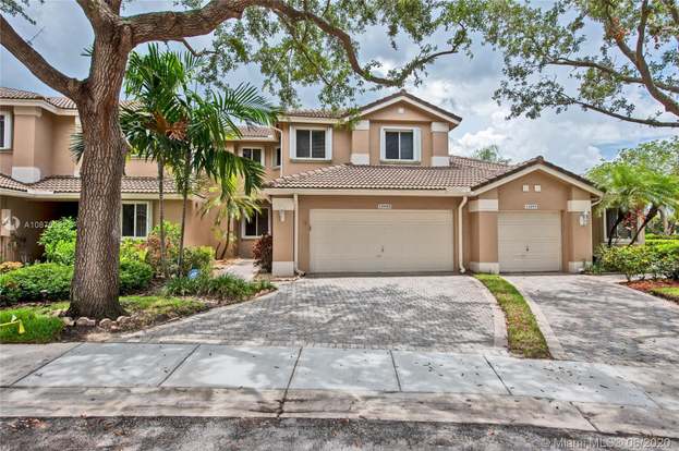 2295 Nw 170th Ave Pembroke Pines Fl 33028 Zillow