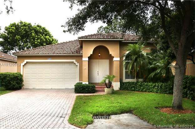 9115 Sw 160th Ter Palmetto Bay Fl 33157 Mls A10120513 Redfin 9115 Sw 160th Ter Palmetto Bay Fl 33157