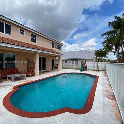 532 Cascade Falls Dr, Weston, FL 33327 | MLS# A11179573 | Redfin