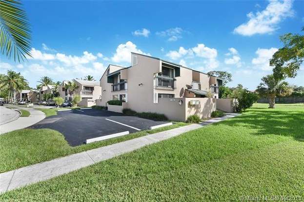 9114 Sw 159th Ter Unit C Palmetto Bay Fl 33157 Mls A10542745 9114 Sw 159th Ter Unit C Palmetto Bay Fl 33157