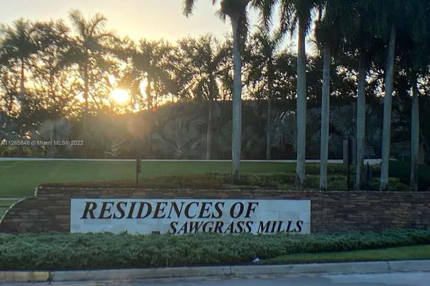 Residences of Sawgrass Mills - Sunrise