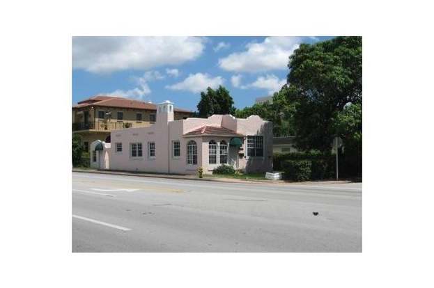 357 Santander Ave Coral Gables Fl 33134 Mls M1416904 Redfin