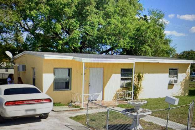 16245 Nw 22nd Ave Miami Gardens Fl 33054 Mls A10722936 Redfin