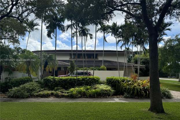 9909 NE 4th Ave Rd, Miami Shores, FL 33138 | MLS# A11665363 | Redfin