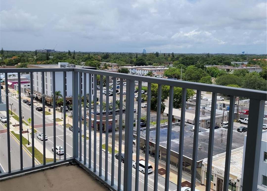 140 S Dixie Hwy #707, Hollywood, FL 33020