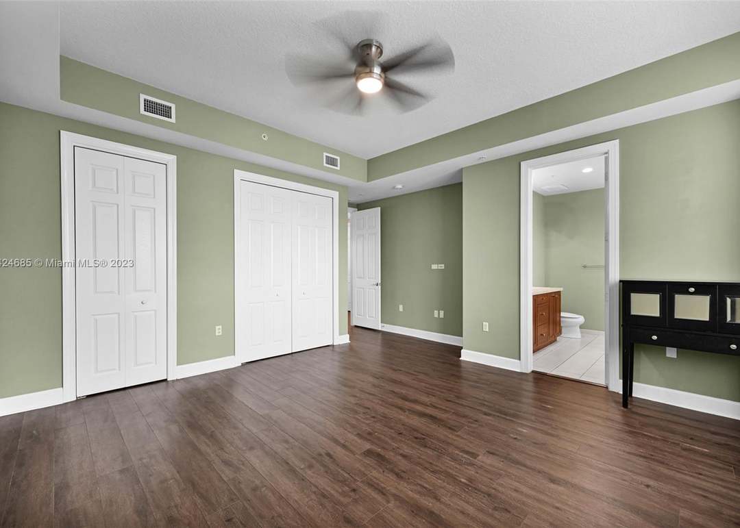 3991 Coral Heights Way #1105, Oakland Park, FL 33308