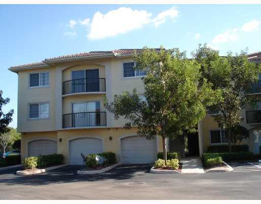 4187 N Haverhill Rd, West Palm Beach, FL 33417