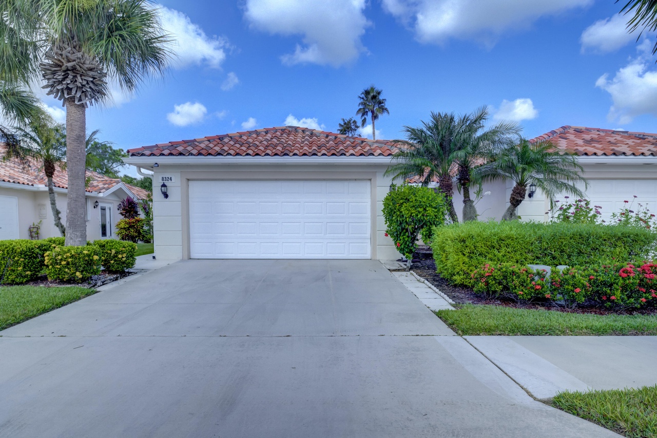 8324 SE Double Tree Dr, Hobe Sound, FL 33455 MLS RX10920046 Redfin