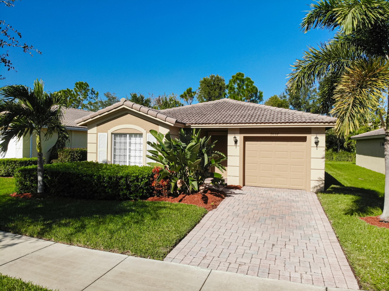2037 SW Marblehead Way, Port Saint Lucie, FL 34953 MLS RX10677342