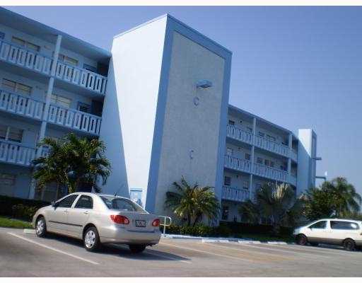1045 Lincoln C #1045, Boca Raton, FL 33434 | MLS# RX-3092632 | Redfin