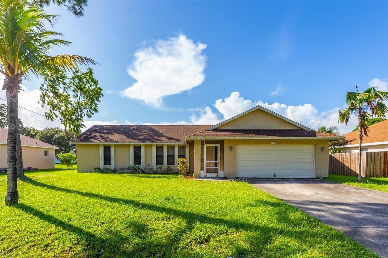 2620 SE Tiffany Ave, Port Saint Lucie, FL 34952 | MLS# RX-10661814 | Redfin