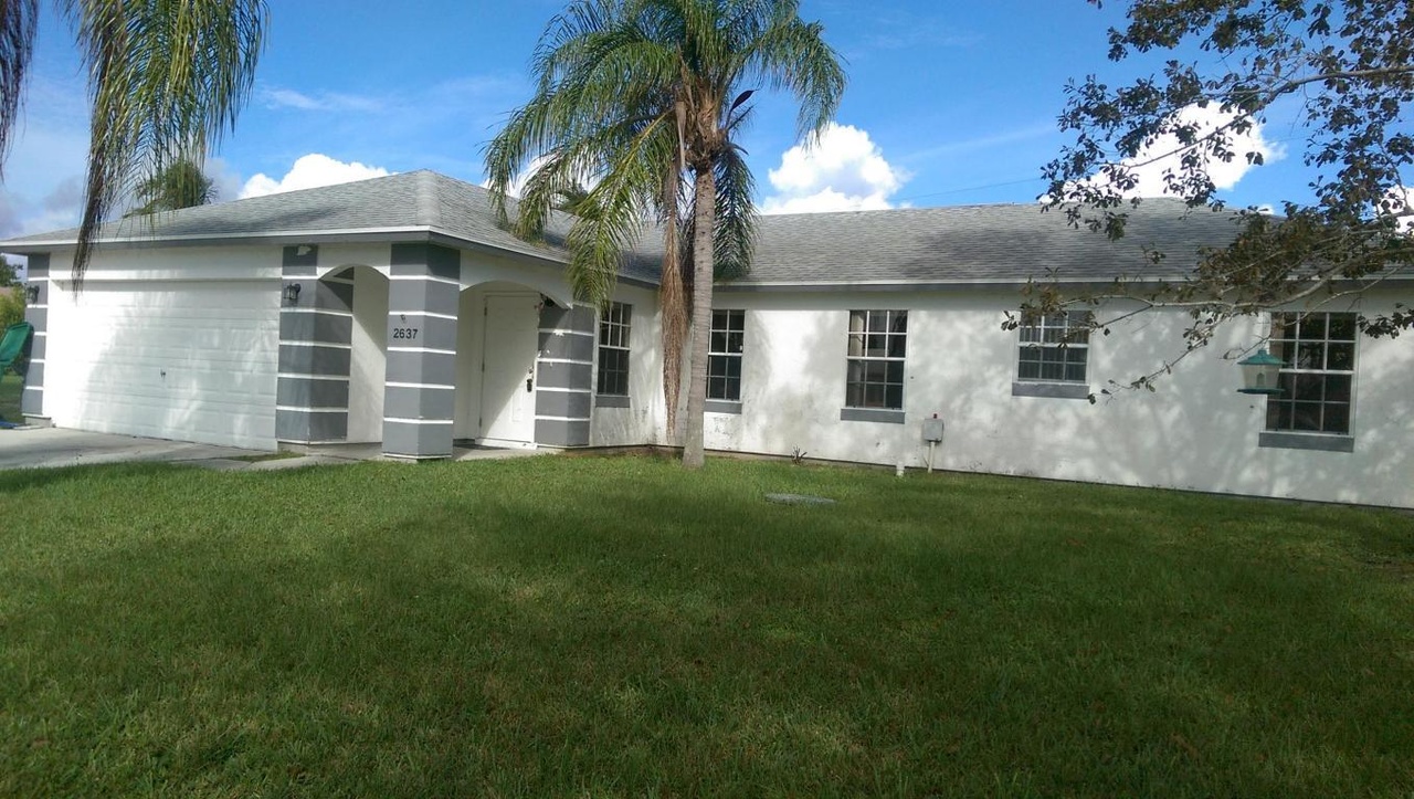 2637 SE Clareton Ter, Port Saint Lucie, FL 34952 | MLS# RX ...