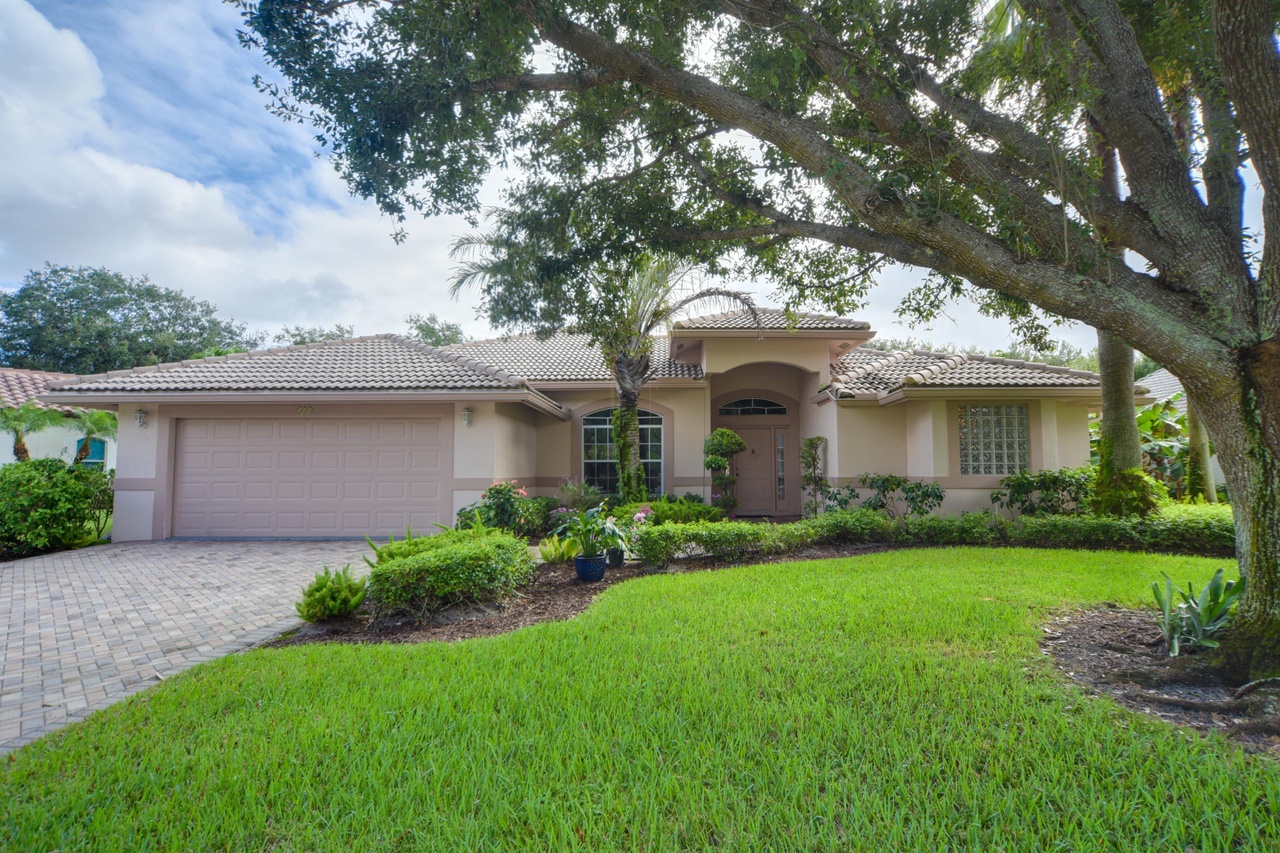 144 Private Pl, Greenacres, FL 33413 MLS RX10569968 Redfin