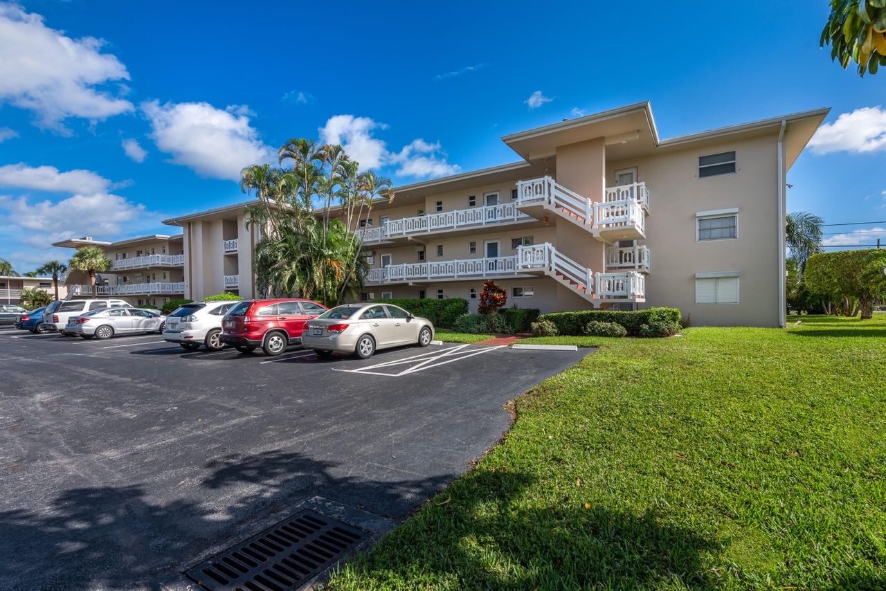 2991 S Garden Dr #106, Lake Worth, FL 33461 | MLS# RX-10937988 | Redfin