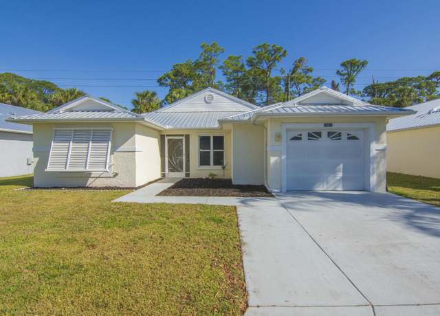 Property at 14518 Aguila Ave, Fort Pierce, FL 34951, 2 beds, 2 baths