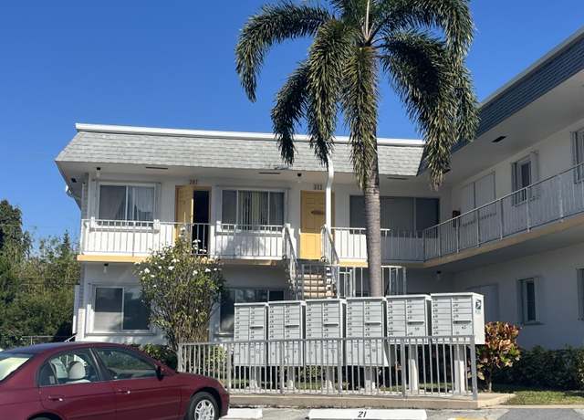 Property at 2840 Cynthia Ln #207, Lake Worth Beach, FL 33461, 1 bed, 1 bath