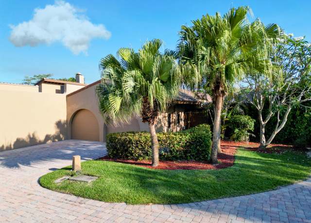 Property at 6582 Patio Ln, Boca Raton, FL 33433, 3 beds, 2 baths