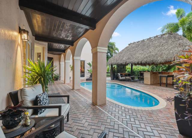Property at 9341 Nugent Trl, West Palm Beach, FL 33411, 5 beds, 4 baths