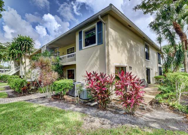 Hunters Run Community In Boynton Beach Fl