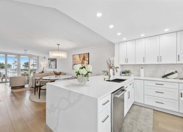 Property at 2649 Florida Blvd #217, Delray Beach, FL 33483, 2 beds, 2 baths