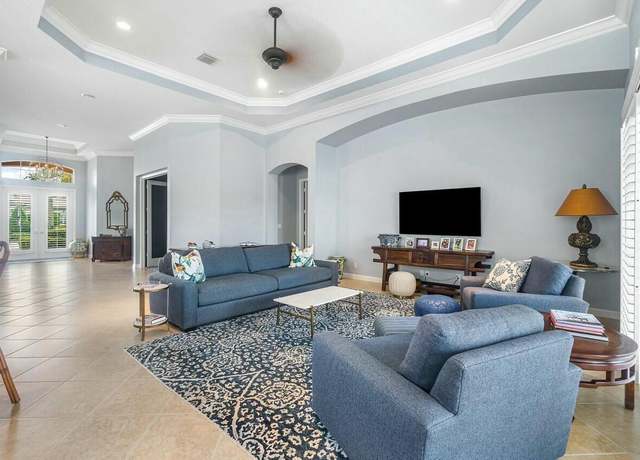 Property at 101 Dalena Way, Palm Beach Gardens, FL 33418, 4 beds, 4 baths